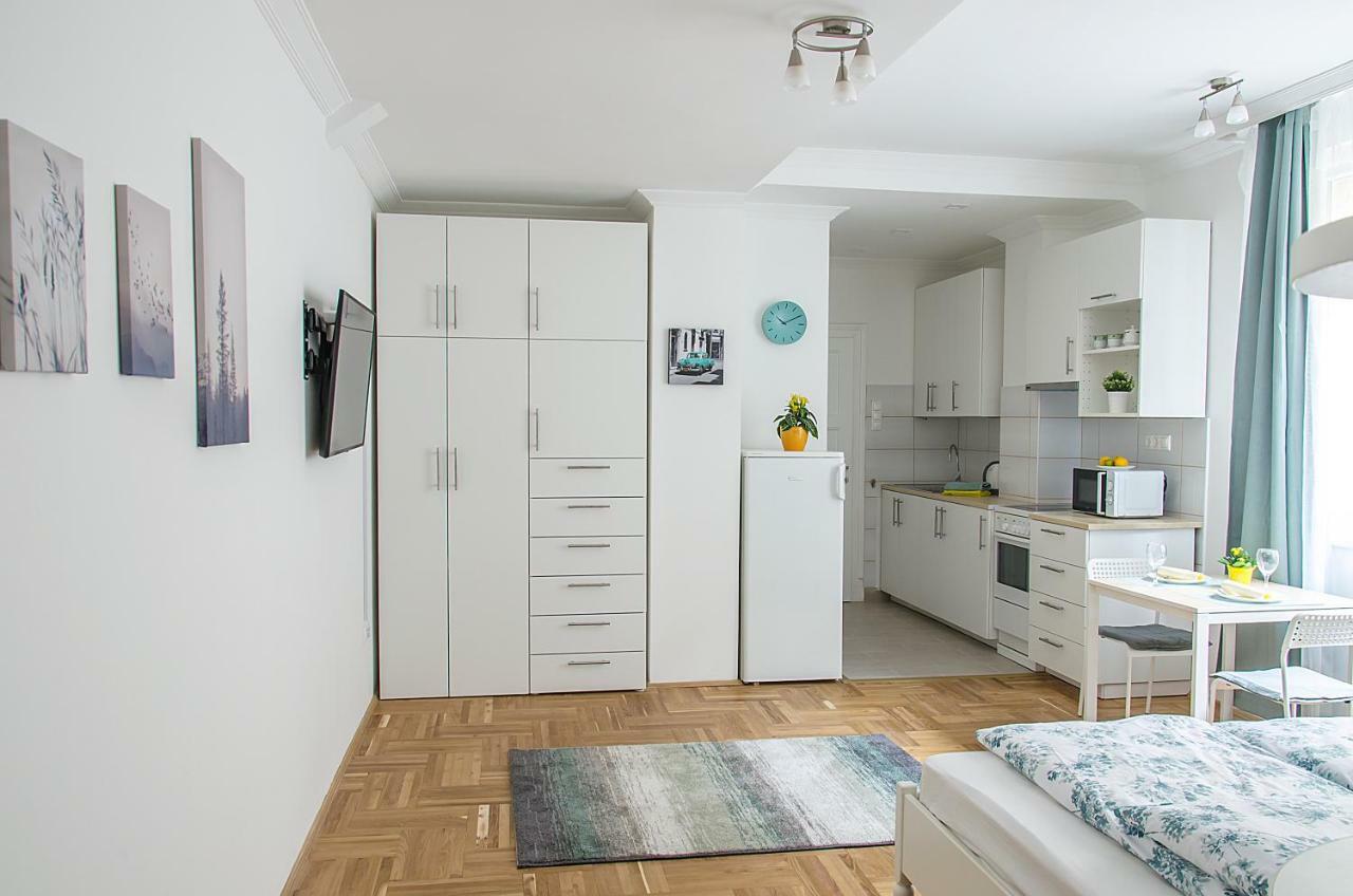 Appartamento Harrison Budapest Esterno foto