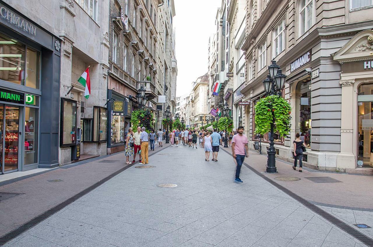 Appartamento Harrison Budapest Esterno foto